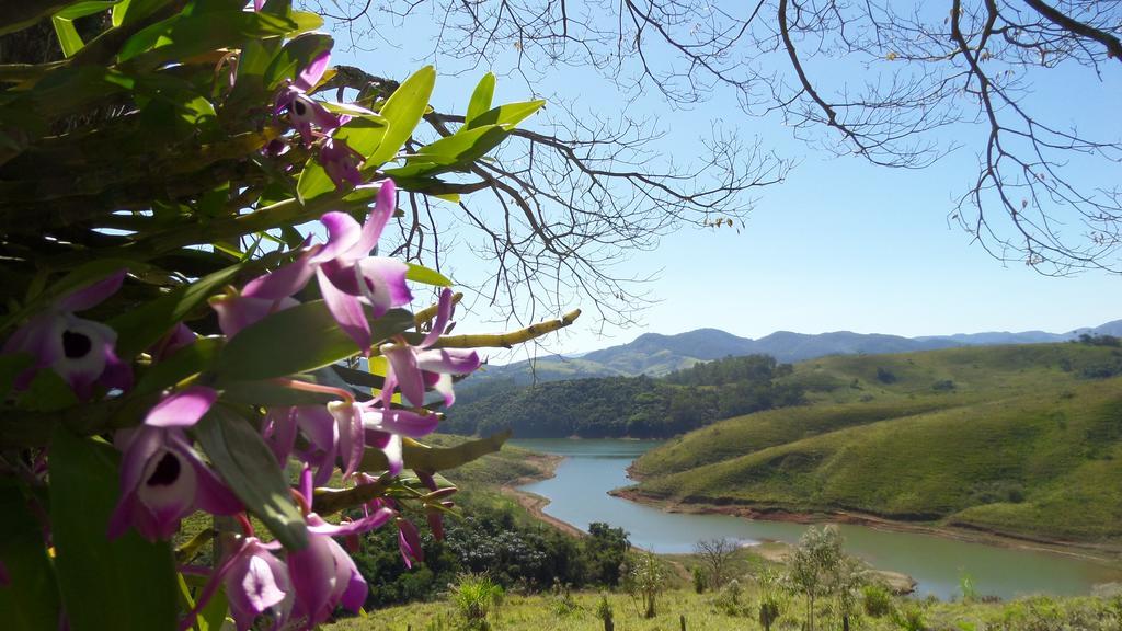 Pousada Canto Do Lago Piracaia Exterior foto